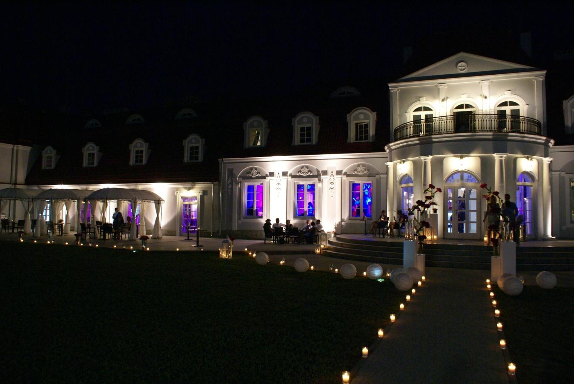 Hotel Pałac Domaniowski 4*